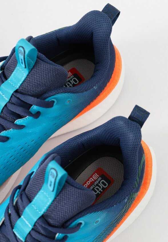 Кроссовки Baasploa