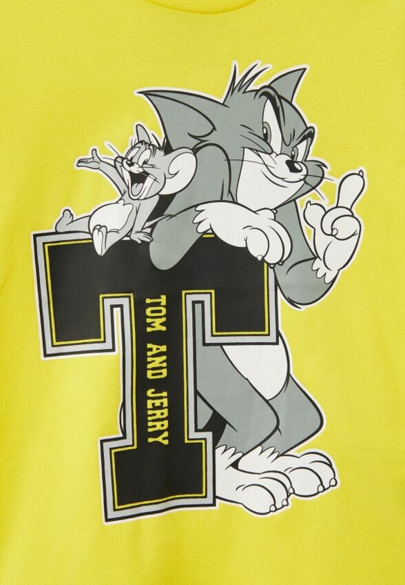 Футболка и шорты PlayToday