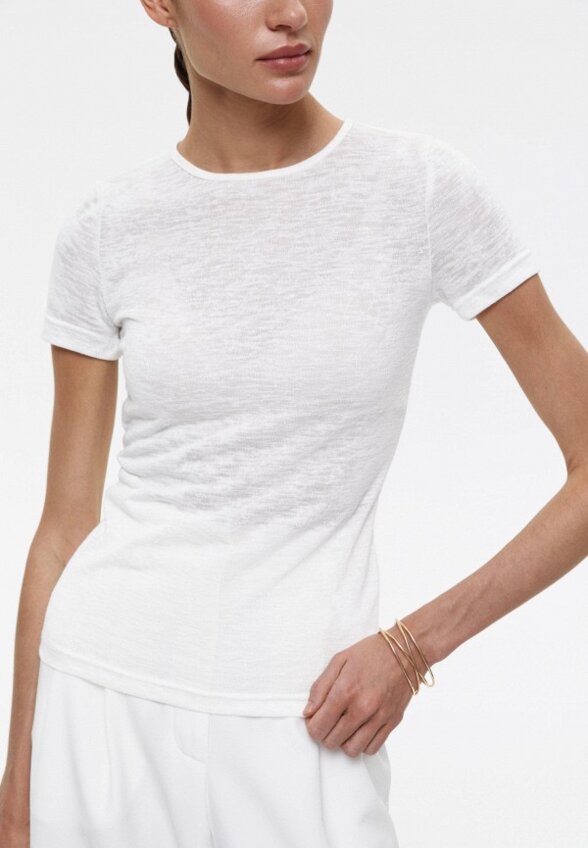 Футболка Charmstore