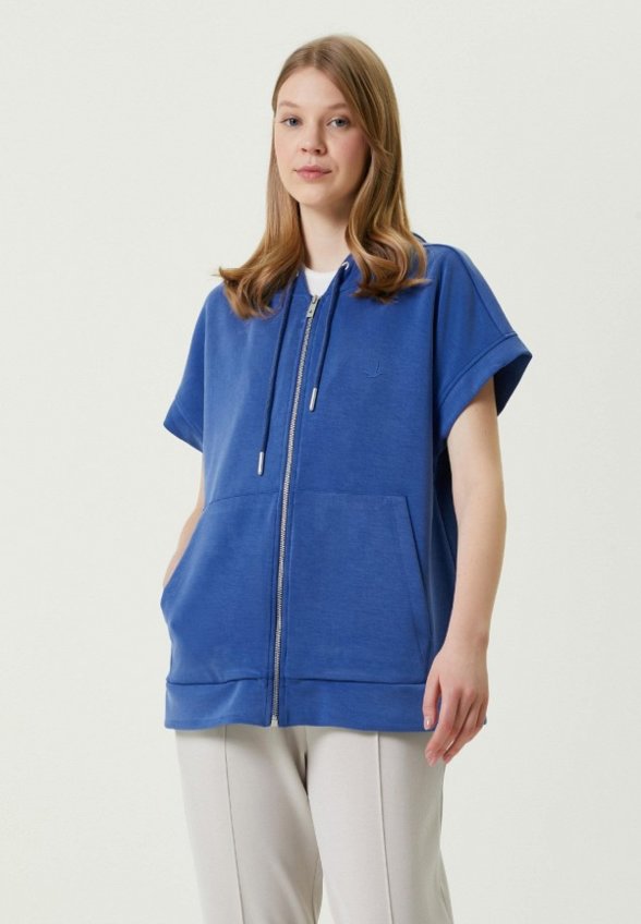 Толстовка Club