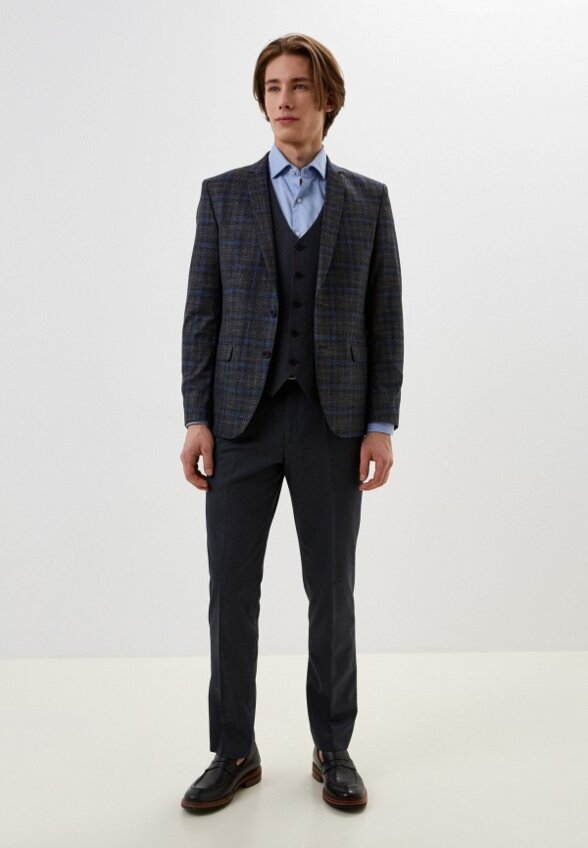 Костюм классический Laconi