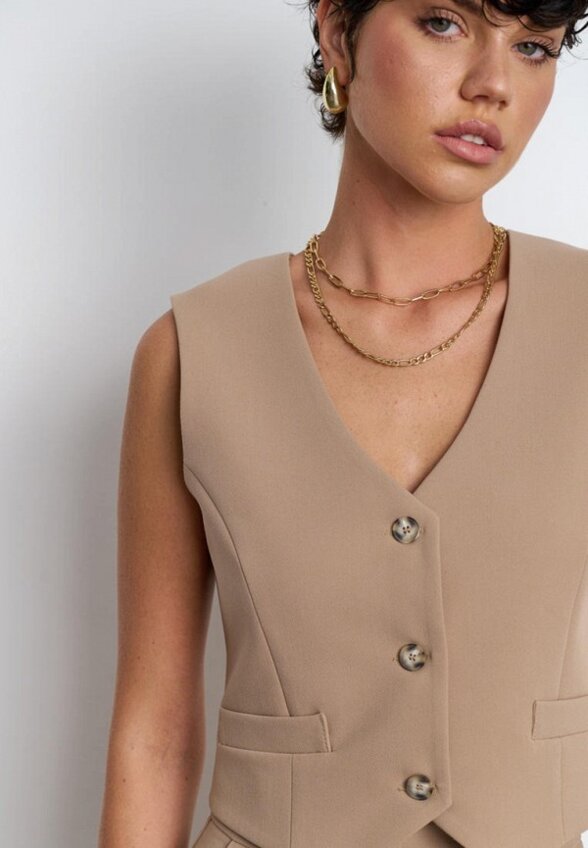 Жилет Darsi.studio