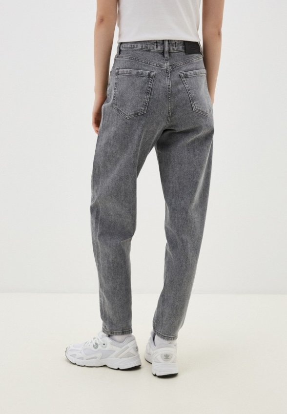 Джинсы Mossmore