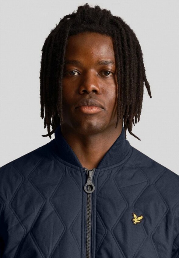 Бомбер Lyle & Scott