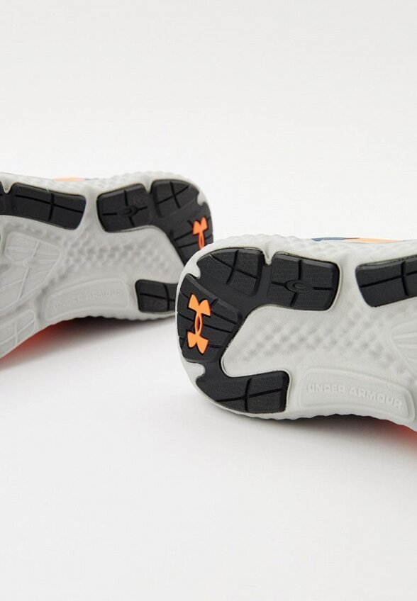 Кроссовки Under Armour