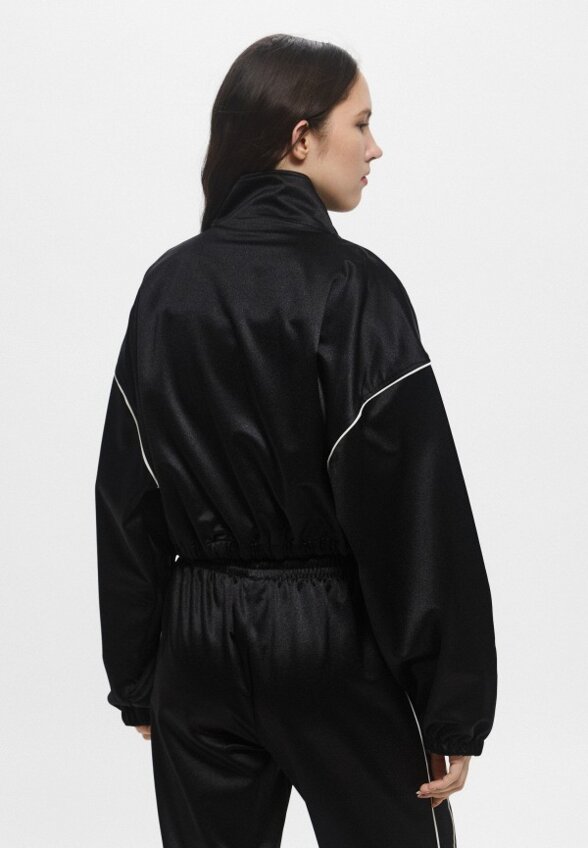 Олимпийка Hugo