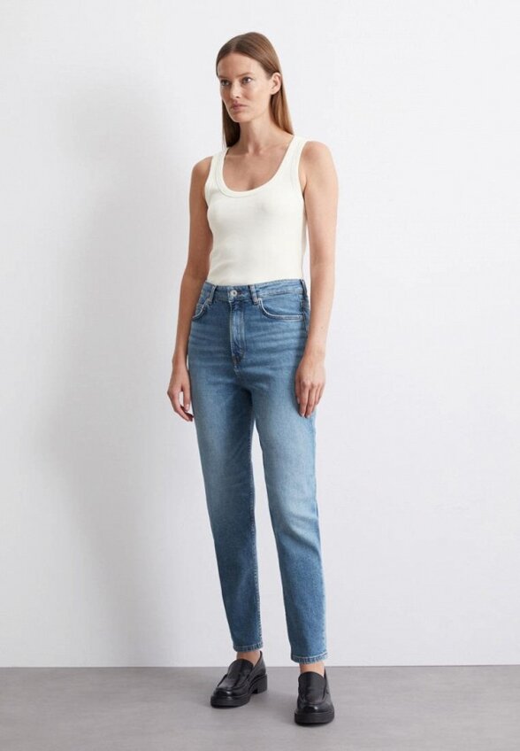 Джинсы Marc O'Polo