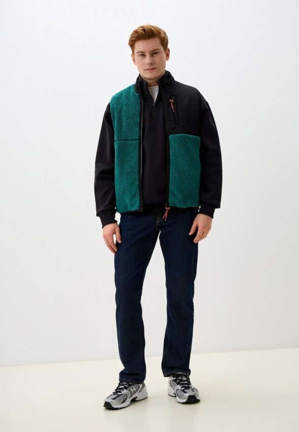 Жилет спортивный United Colors of Benetton