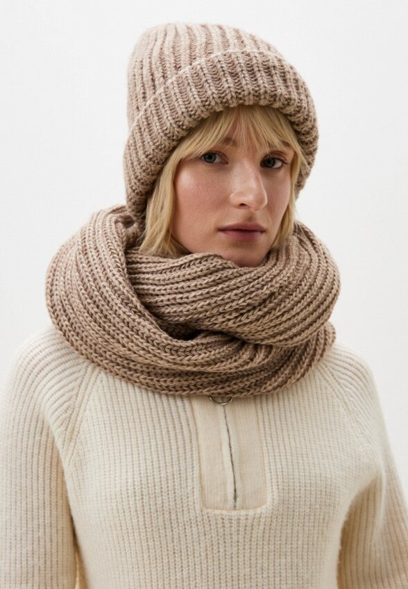 Шапка и снуд Val Vutti