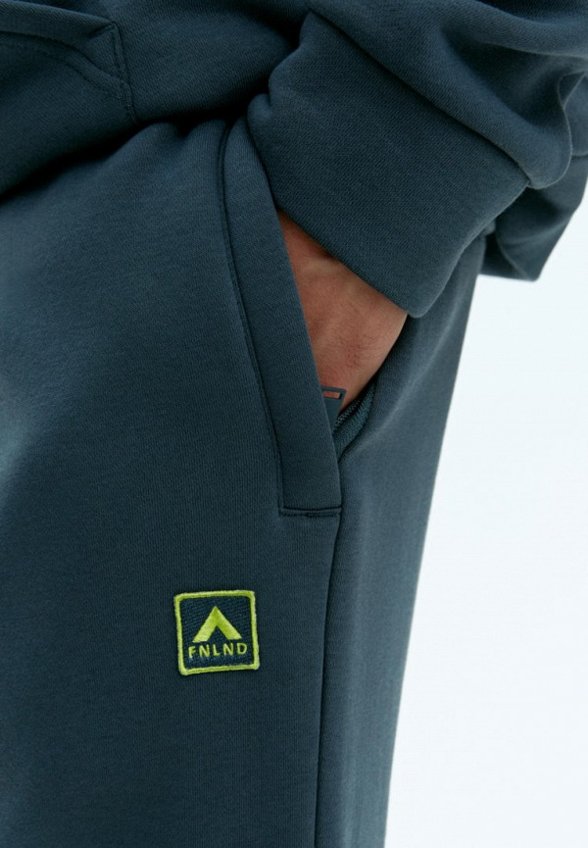 Брюки спортивные Finn Flare