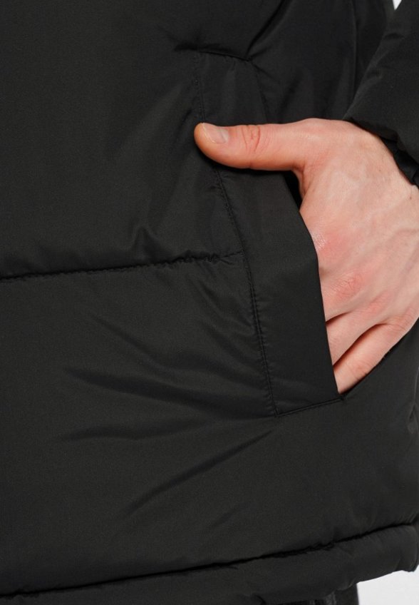 Пуховик Твое