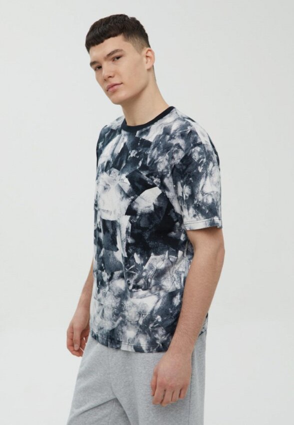 Футболка Finn Flare