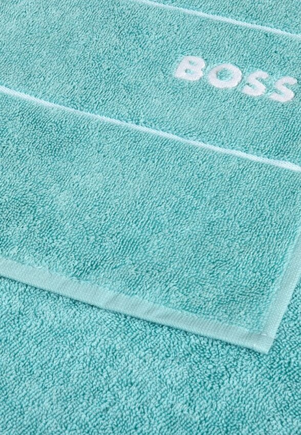 Полотенце Boss