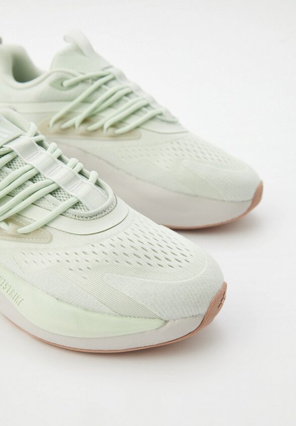 Кроссовки adidas