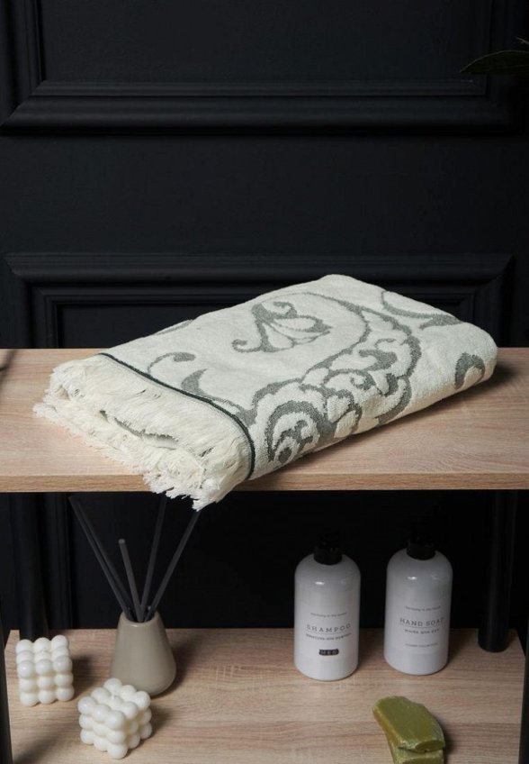 Полотенце Sanpa