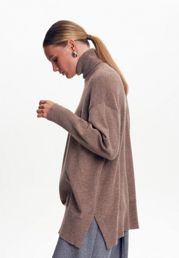 Свитер Dispacci