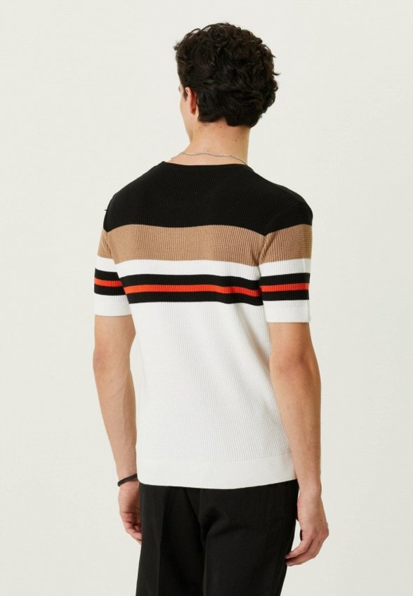 Джемпер NetWork