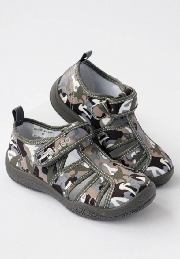 Сандалии Tikkago