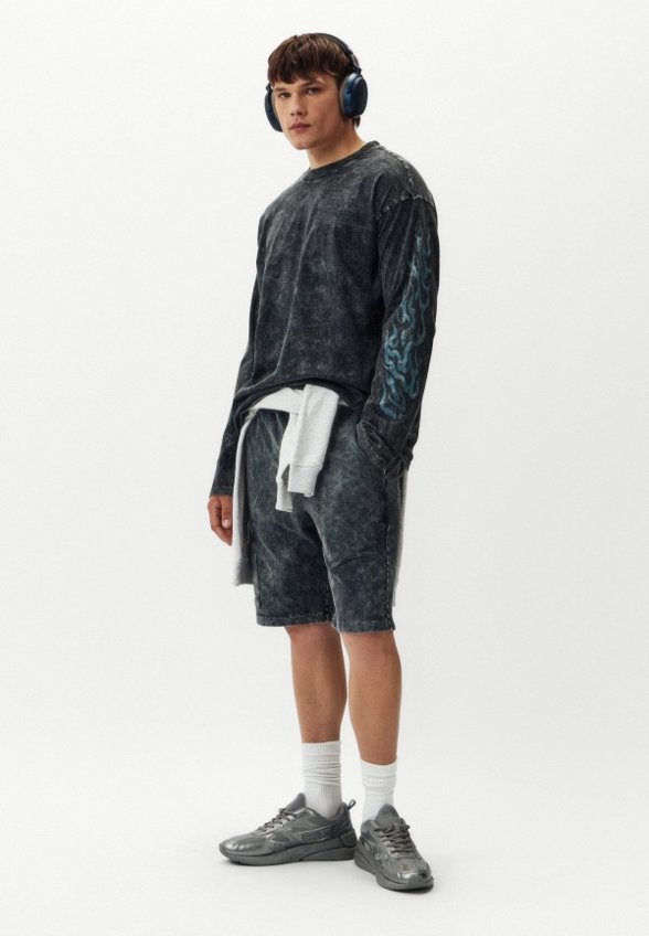 Лонгслив Mademan