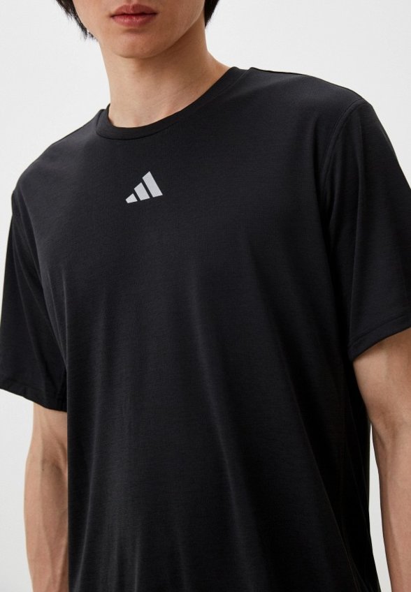 Футболка спортивная adidas