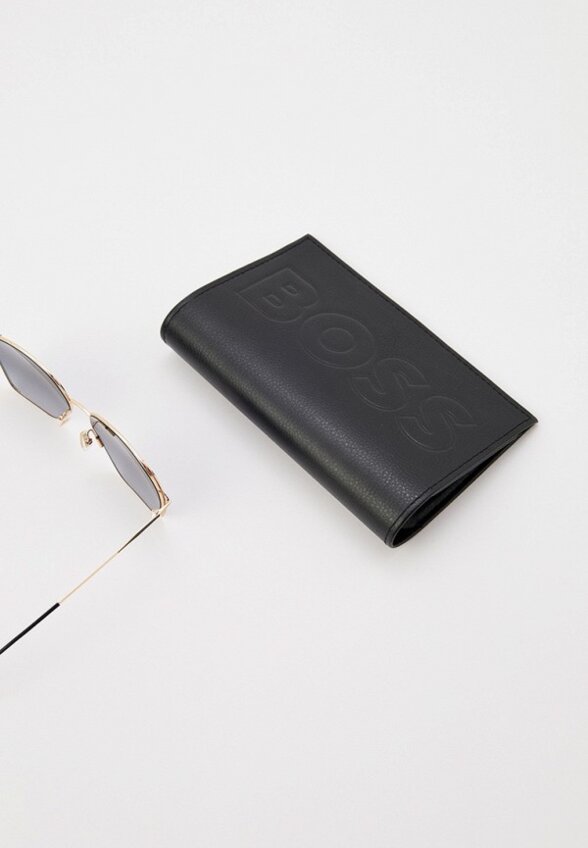 Очки солнцезащитные Boss