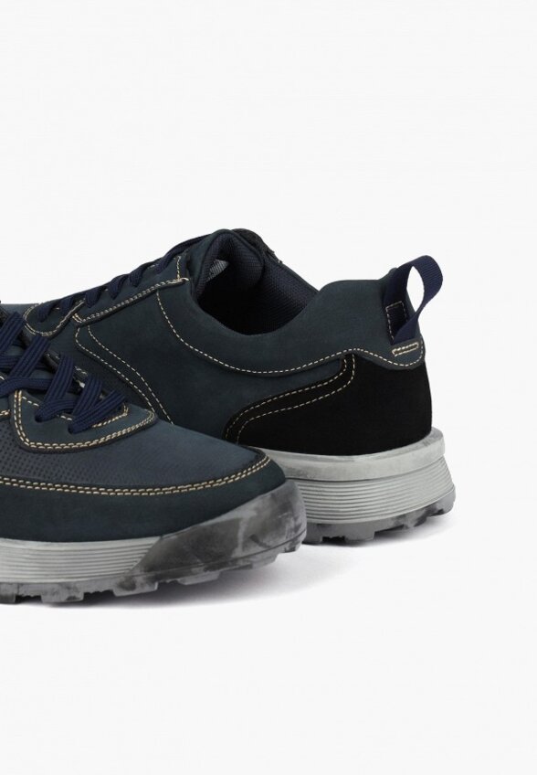 Кроссовки Quattrocomforto