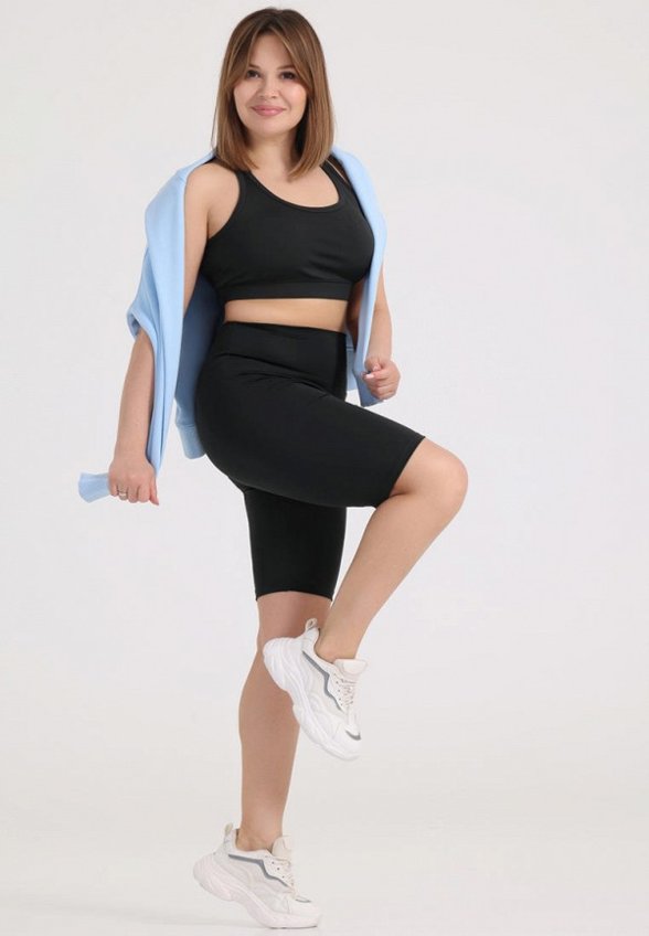 Топ спортивный Апрель