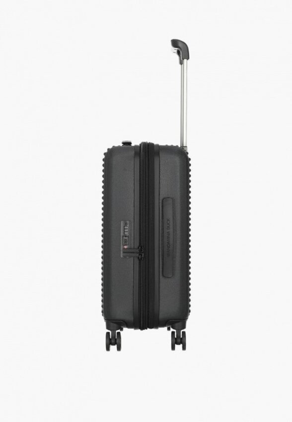 Чемодан Mandarina Duck