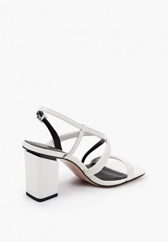 Босоножки Abricot