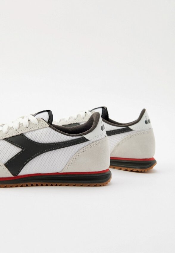Кроссовки Diadora