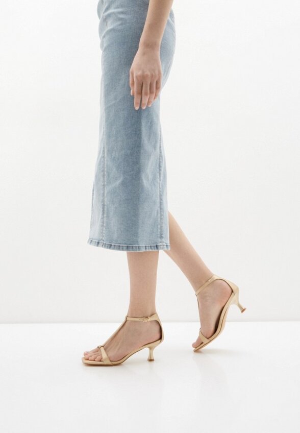 Босоножки Obba