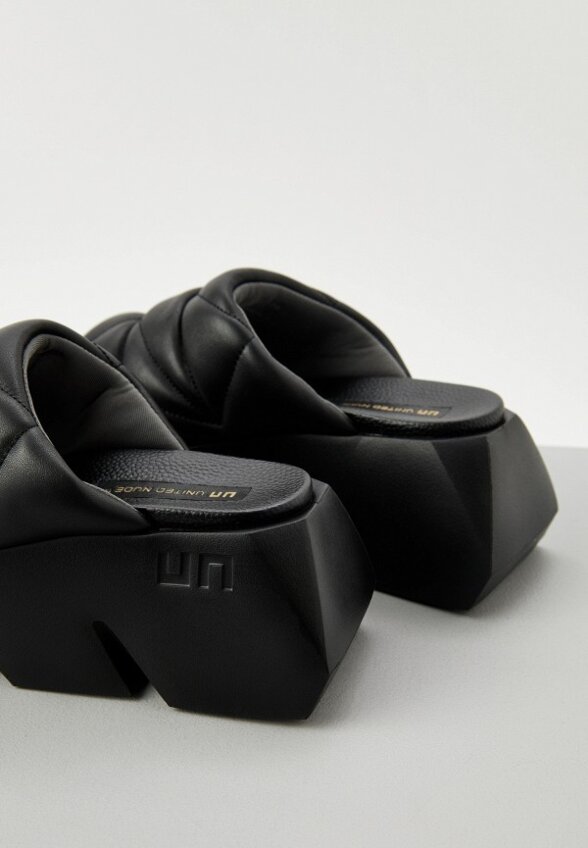 Сабо United Nude