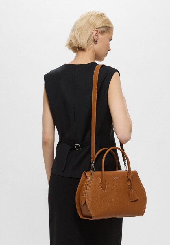 Сумка и брелок Coccinelle