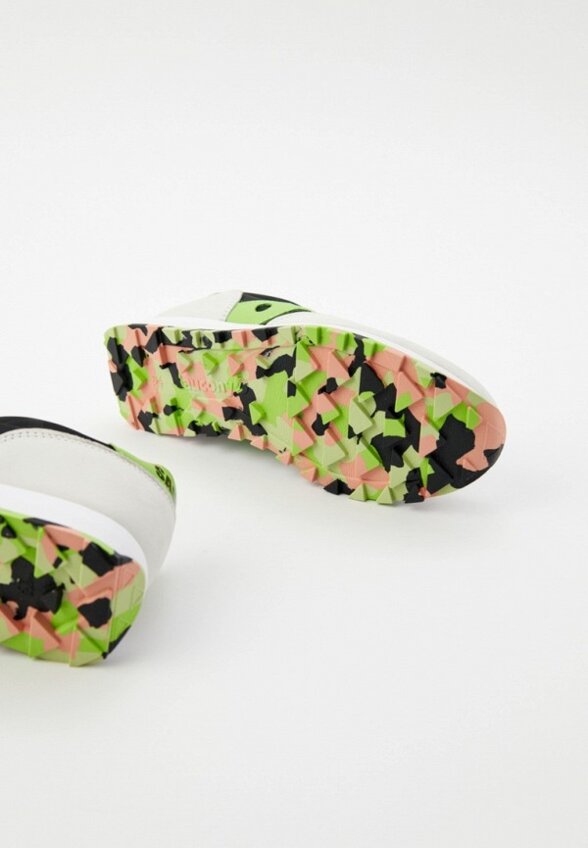 Кроссовки Saucony