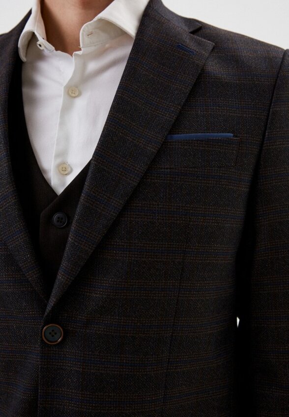 Костюм классический Laconi