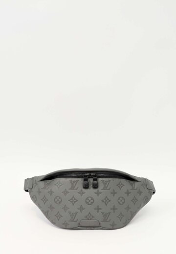 Louis Vuitton Discovery Bumbag