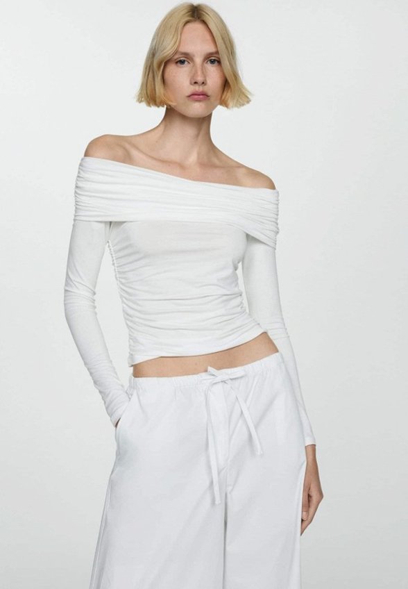 Лонгслив Mango