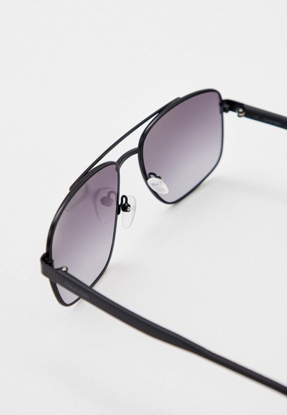 Очки солнцезащитные Calvin Klein