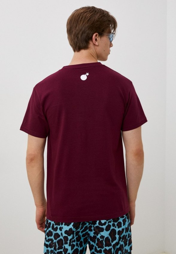 Футболка The Hundreds