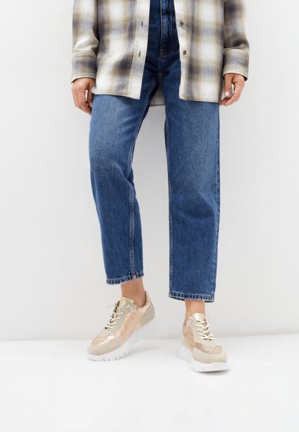 Кроссовки Wonders