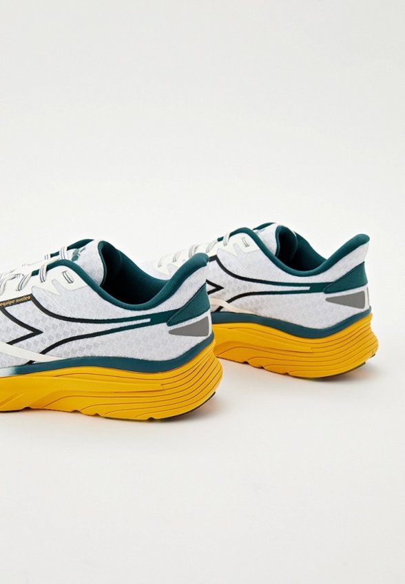 Кроссовки Diadora