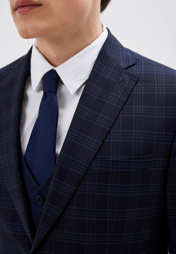 Костюм классический Laconi