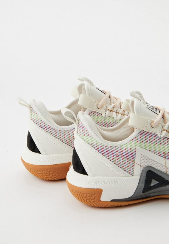 Кроссовки Peak