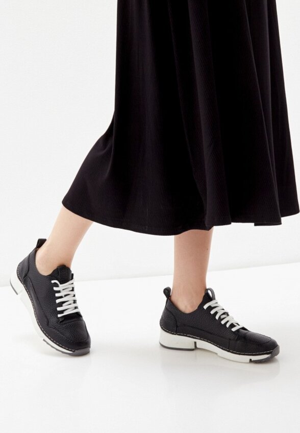 Кроссовки Basconi