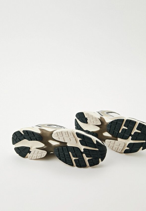 Кроссовки Lacoste