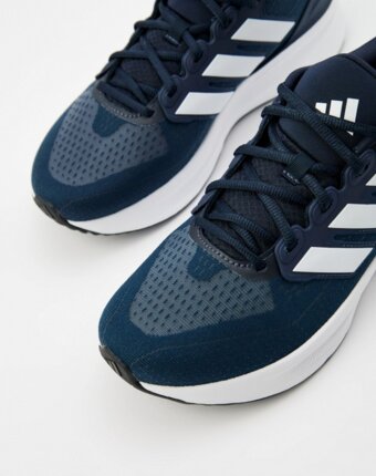 Кроссовки adidas мужчинам