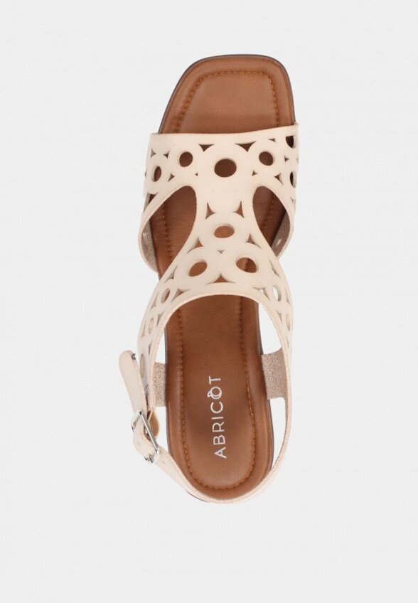 Босоножки Abricot