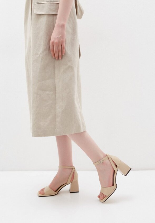 Босоножки Vasconte