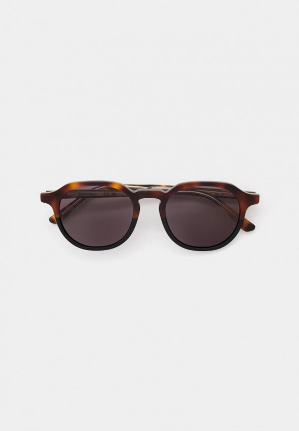 Очки солнцезащитные Calvin Klein