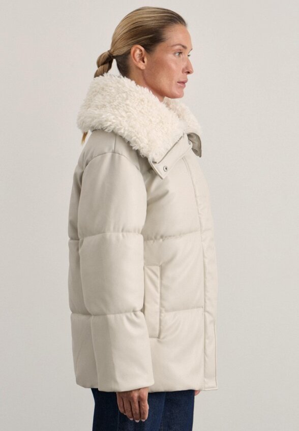 Куртка утепленная Zarina